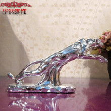 樹脂工藝品金錢豹 價格、批發(fā)與廠家全解析，兼談工藝扇的藝術(shù)魅力